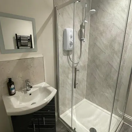 The Up And Over Daire